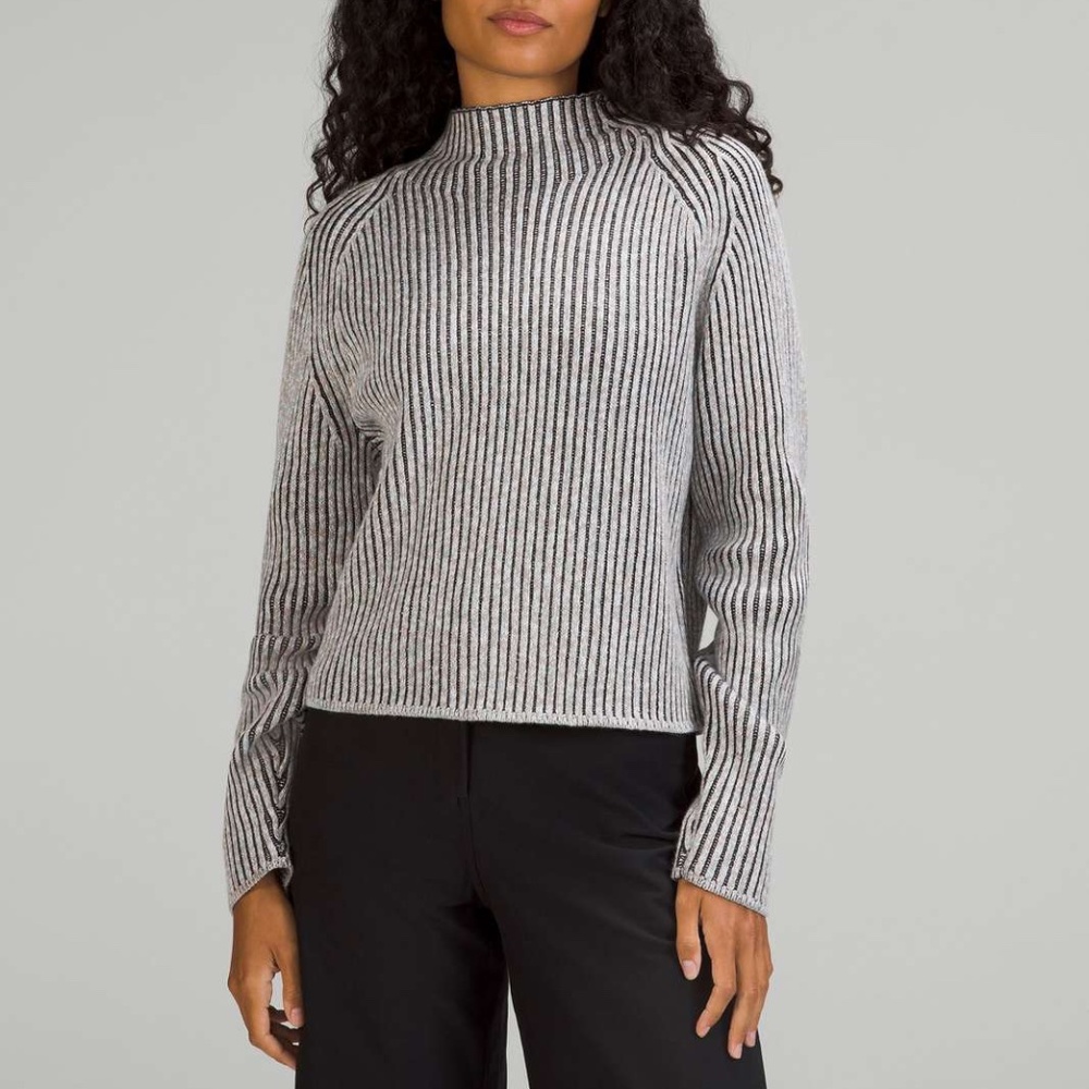 Lululemon Cotton-Cashmere Blend Mock Neck Sweater - Size 10